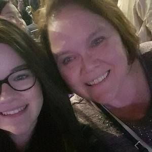 Meet your Posher, Christine